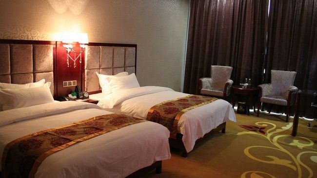 Foresoaring Hotel Changsha Servis gambar